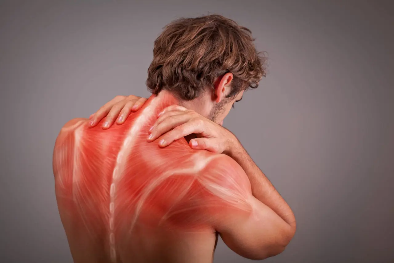 Dolori muscolari continui? Probabilmente ti manca questa vitamina essenziale